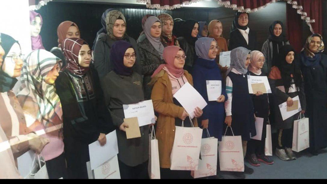  İlçemizde Genç Nida Kur'an-ı Kerimi Güzel Okuma ve Hafızlık Yarışması Yapıldı