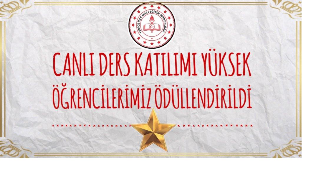 Uzaktan Eğitim Sürecinde Canlı Ders Katılımı Yüksek Olan Atatürk İlkokulu Öğrencilerimiz Ödüllendirildi