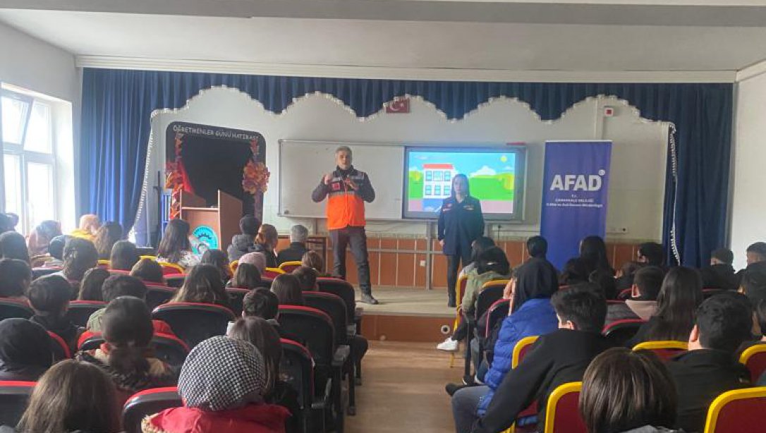 Kalkım Çok Programlı Anadolu Lisesinde Çanakkale AFAD  Eğitmenleri Eşliğinde  Deprem Semineri  ve Deprem Tatbikatı 